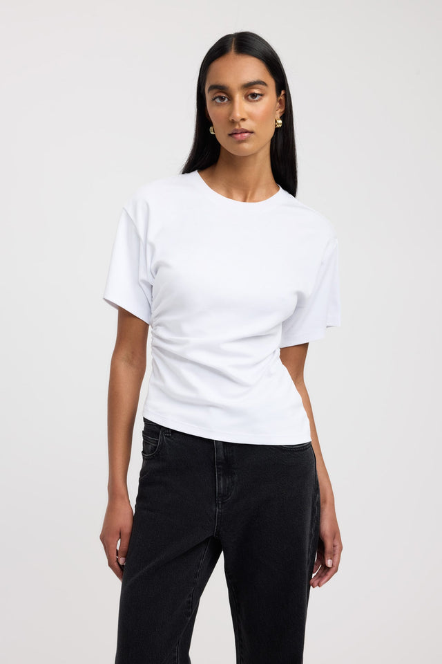 Nova Tee
