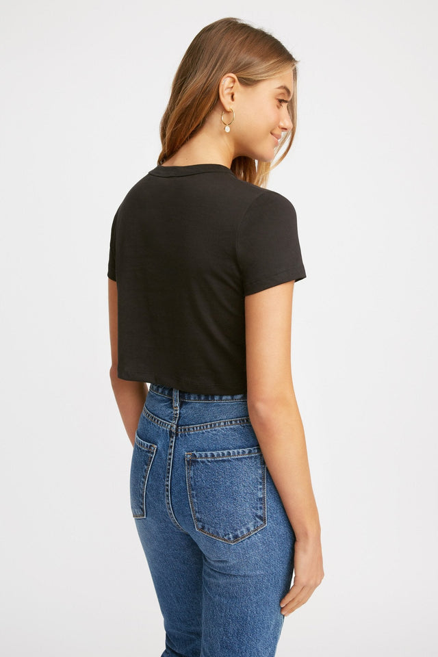 Light Essential Crop Tee